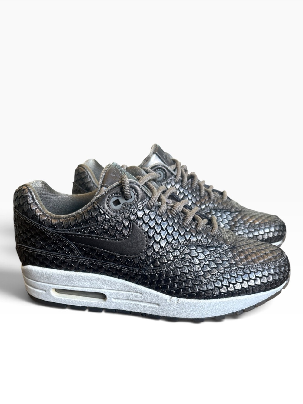 Nike Air Max 1 Reptile Premium Sneakers Metallic Pewter Women’s 6.5